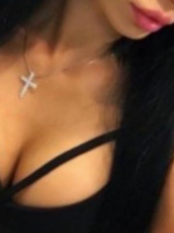 Карима фото 2